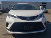 ✅ 2021 Toyota Sienna XSE • VIN: 5TDDRKEC9MS003665 • Lot: 70377565. Listed on Copart with 135,174 mi. Free auction sales archive from the USA and detailed vehicle history report at DreamBid. Image 5.