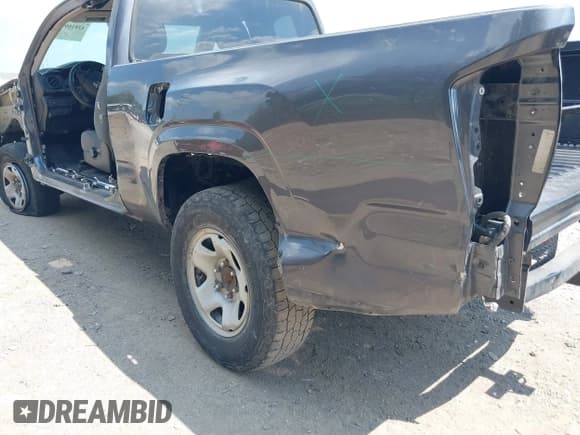 ✅ 2020 Toyota Tacoma SR • VIN: 5TFSX5EN8LX072467 • Лот: 42816995. Опубликован ранее на IAAI с пробегом 174 512 миль. Бесплатный доступ к архиву аукционных продаж из США и подробный отчёт об истории автомобиля на DreamBid. Изображение 6.