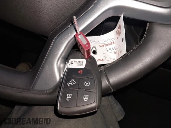 ✅ 2023 Chevrolet Silverado 1500 LT • VIN: 1GCUDDED9PZ295954 • Lot: 41508322. Listed on IAAI with 34,729 mi. Free auction sales archive from the USA and detailed vehicle history report at DreamBid. Image 11.