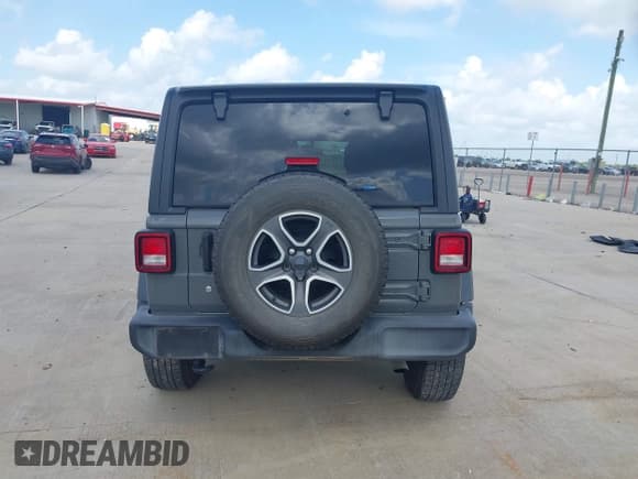 ✅ 2020 Jeep Wrangler Unlimited Sport S • VIN: 1C4HJXDN6LW182819 • Lot: 42723107. Wystawiony na IAAI z przebiegiem 62 925 mil. Bezpłatny archiwum sprzedaży aukcyjnych z USA i szczegółowy raport historii pojazdu na DreamBid. Zdjęcie 16.