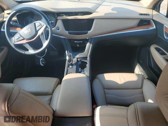 ✅ 2017 Cadillac XT5 Platinum AWD • VIN: 1GYKNFRSXHZ141189 • Lot: 70264745. Listed on Copart with Not provided. Free auction sales archive from the USA and detailed vehicle history report at DreamBid. Image 8.