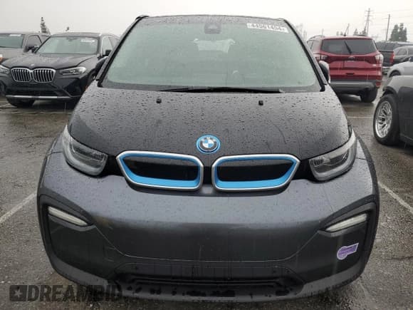 ✅ 2019 BMW i3 • VIN: WBY8P2C59K7E52090 • Lot: 44561454. Wystawiony na Copart z przebiegiem Nie podano. Bezpłatny archiwum sprzedaży aukcyjnych z USA i szczegółowy raport historii pojazdu na DreamBid. Zdjęcie 5.