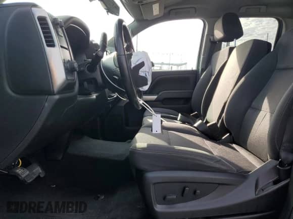 2019 Chevrolet Silverado 1500 LT с VIN 2GCRCPEC4K1105027, выставлен на аукционе Copart как лот 70841985 с пробегом 141 162 миль миль и Списание • Salvage title. История ставок и продаж доступна на DreamBid. Изображение 7.