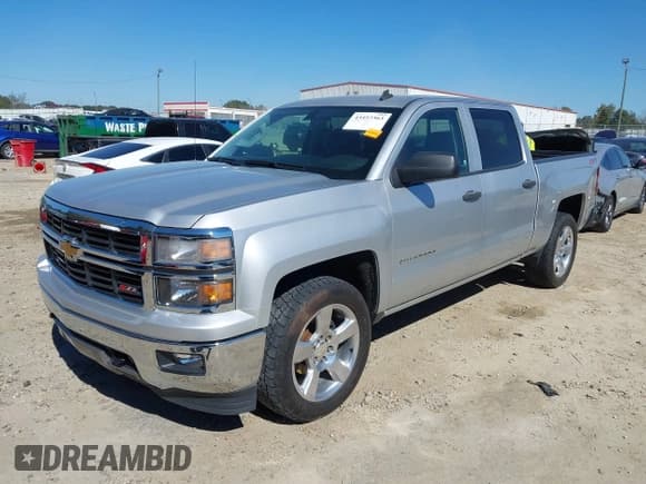✅ 2014 Chevrolet Silverado 1500 LT • VIN: 3GCUKRECXEG243532 • Lot: 43457363. Wystawiony na IAAI z przebiegiem 138 177 mil. Bezpłatny archiwum sprzedaży aukcyjnych z USA i szczegółowy raport historii pojazdu na DreamBid. Zdjęcie 17.