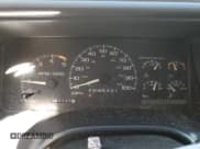 ✅ 1995 Chevrolet Silverado 1500 • VIN: 2GCEC19K1S1138905 • Lot: 85812725. Wystawiony na Copart z przebiegiem 267 145 mil. Bezpłatny archiwum sprzedaży aukcyjnych z USA i szczegółowy raport historii pojazdu na DreamBid. Zdjęcie 9.