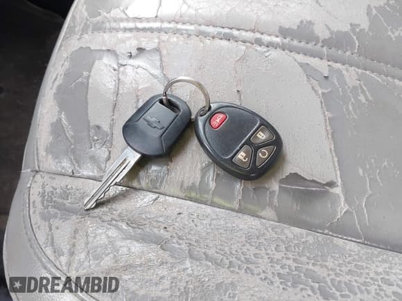 ✅ 2013 Chevrolet Captiva Sport LTZ • VIN: 3GNAL4EK0DS616154 • Lot: 41487723. Wystawiony na IAAI z przebiegiem 123 639 mil. Bezpłatny archiwum sprzedaży aukcyjnych z USA i szczegółowy raport historii pojazdu na DreamBid. Zdjęcie 11.