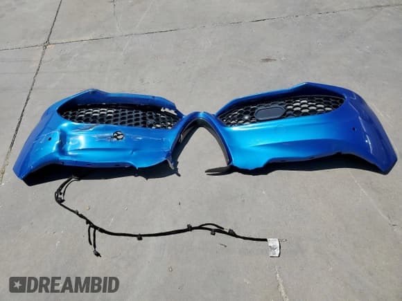 ✅ 2018 Alfa Romeo Giulia Ti Sport • VIN: ZARFAECN8J7596954 • Lot: 66150125. Wystawiony na Copart z przebiegiem 148 908 mil. Bezpłatny archiwum sprzedaży aukcyjnych z USA i szczegółowy raport historii pojazdu na DreamBid. Zdjęcie 12.