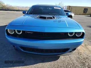 ✅ 2015 Dodge Challenger R/T Plus • VIN: 2C3CDZBT3FH910487 • Lot: 82005185. Wystawiony na Copart z przebiegiem 96 184 mil. Bezpłatny archiwum sprzedaży aukcyjnych z USA i szczegółowy raport historii pojazdu na DreamBid. Zdjęcie 5.