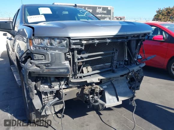 ✅ 2019 Chevrolet Silverado 1500 LT • VIN: 3GCPYDEK1KG242867 • Lot: 41342133. Wystawiony na IAAI z przebiegiem 119 442 mil. Bezpłatny archiwum sprzedaży aukcyjnych z USA i szczegółowy raport historii pojazdu na DreamBid. Zdjęcie 18.