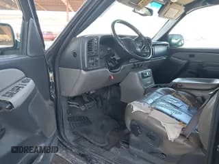 ✅ 2002 Chevrolet Suburban Z71 • VIN: 3GNFK16Z22G194004 • Лот: 42548332. Опубликован ранее на IAAI с пробегом Не указан. Бесплатный доступ к архиву аукционных продаж из США и подробный отчёт об истории автомобиля на DreamBid. Изображение 5.