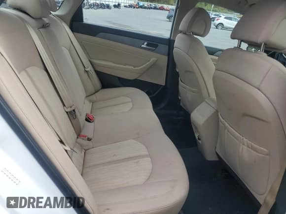 ✅ 2017 Hyundai Sonata SE • VIN: KMHE24L16HA056246 • Lot: 81127175. Wystawiony na Copart z przebiegiem 104 882 mil mil. Skorzystaj z bezpłatnego archiwum sprzedaży aukcyjnych z USA i zobacz szczegółowy raport historii pojazdu na DreamBid. Zdjęcie 10.