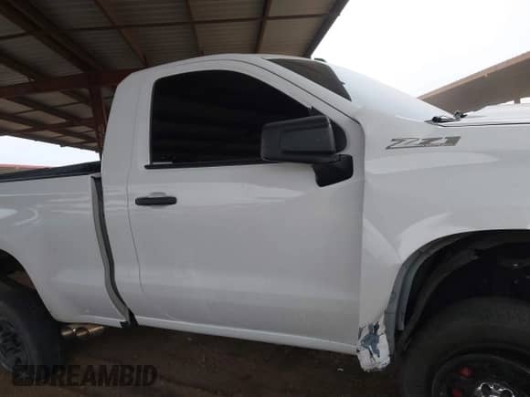 2020 Chevrolet Silverado 1500 Work Truck с VIN 3GCNYAEF6LG285093, выставлен на аукционе IAAI как лот 41567772 с пробегом 87 106 миль миль и . История ставок и продаж доступна на DreamBid. Изображение 13.