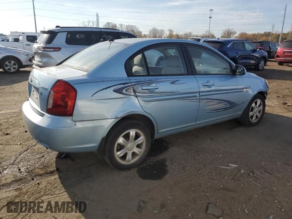 ✅ 2007 Hyundai Accent GLS • VIN: KMHCN46C07U098601 • Лот: 76406194. Опубликован ранее на Copart с пробегом 125 191 миль. Бесплатный доступ к архиву аукционных продаж из США и подробный отчёт об истории автомобиля на DreamBid. Изображение 3.