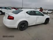 ✅ 2011 Dodge Avenger Heat • VIN: 1B3BD1FGXBN574894 • Lot: 72015564. Wystawiony na Copart z przebiegiem 146 299 mil. Bezpłatny archiwum sprzedaży aukcyjnych z USA i szczegółowy raport historii pojazdu na DreamBid. Zdjęcie 3.