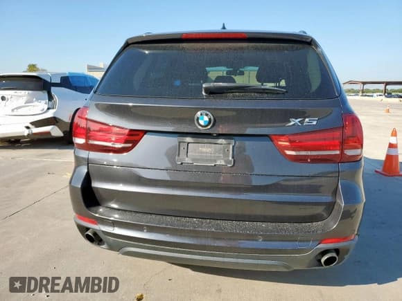 ✅ 2015 BMW X5 sDrive35i • VIN: 5UXKR2C54F0H38329 • Lot: 84153055. Listed on Copart with 167,641 mi. Free auction sales archive from the USA and detailed vehicle history report at DreamBid. Image 6.
