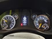 ✅ 2019 Ram 2500 Tradesman • VIN: 3C6UR5HJ1KG651631 • Lot: 43518223. Wystawiony na IAAI z przebiegiem 47 269 mil. Bezpłatny archiwum sprzedaży aukcyjnych z USA i szczegółowy raport historii pojazdu na DreamBid. Zdjęcie 7.