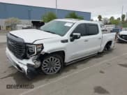 ✅ 2023 GMC Sierra 1500 Denali Ultimate • VIN: 1GTUUHEL2PZ298886 • Лот: 41976852. Опубликован ранее на IAAI с пробегом 15 586 миль. Бесплатный доступ к архиву аукционных продаж из США и подробный отчёт об истории автомобиля на DreamBid. Изображение 18.