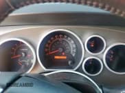 ✅ 2015 Toyota Sequoia SR5 • VIN: 5TDZY5G1XFS060711 • Lot: 83839565. Listed on Copart with 202,332 mi. Free auction sales archive from the USA and detailed vehicle history report at DreamBid. Image 9.