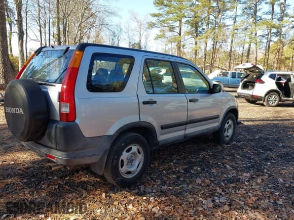 ✅ 2004 Honda CR-V LX • VIN: SHSRD68444U203656 • Lot: 43750176. Wystawiony na IAAI z przebiegiem Nie podano. Bezpłatny archiwum sprzedaży aukcyjnych z USA i szczegółowy raport historii pojazdu na DreamBid. Zdjęcie 4.