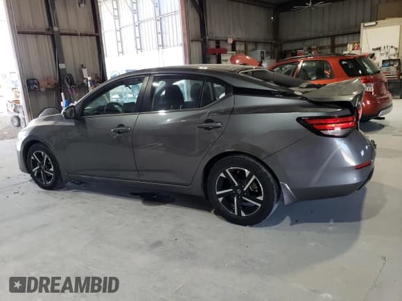 ✅ 2024 Nissan Sentra SV • VIN: 3N1AB8CV9RY206444 • Lot: 87233235. Wystawiony na Copart z przebiegiem 28 355 mil. Bezpłatny archiwum sprzedaży aukcyjnych z USA i szczegółowy raport historii pojazdu na DreamBid. Zdjęcie 2.