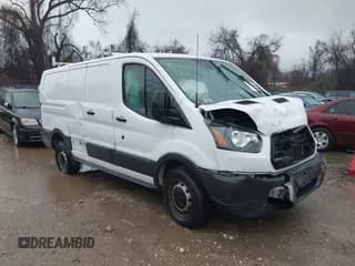 ✅ 2017 Ford Transit • VIN: 1FTYR1ZM2HKA27107 • Lot: 41047863. Wystawiony na IAAI z przebiegiem 87 219 mil. Bezpłatny archiwum sprzedaży aukcyjnych z USA i szczegółowy raport historii pojazdu na DreamBid. Zdjęcie 1.