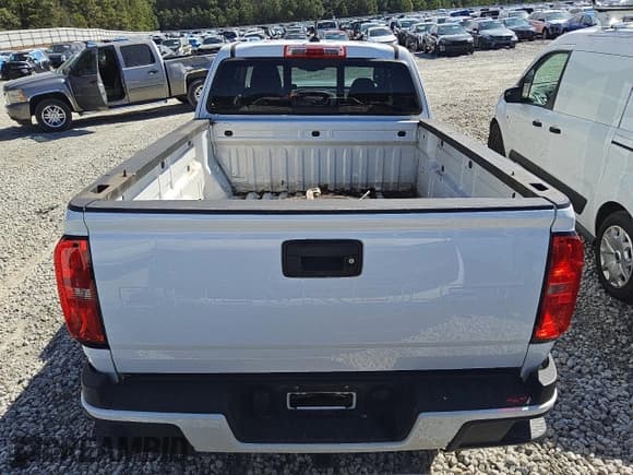 ✅ 2022 Chevrolet Colorado 2WD LT • VIN: 1GCHSCEN6N1221607 • Lot: 81251915. Wystawiony na Copart z przebiegiem 73 741 mil. Bezpłatny archiwum sprzedaży aukcyjnych z USA i szczegółowy raport historii pojazdu na DreamBid. Zdjęcie 6.