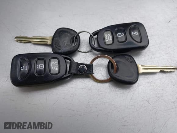 ✅ 2010 Hyundai Elantra GLS • VIN: KMHDU4AD6AU868783 • Lot: 43486388. Listed on IAAI with 100,867 mi. Free auction sales archive from the USA and detailed vehicle history report at DreamBid. Image 11.