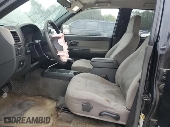 ✅ 2004 Chevrolet Colorado 1SB LS Z85 • VIN: 1GCDT136048174205 • Лот: 80365075. Опубликован ранее на Copart с пробегом 157 959 миль. Бесплатный доступ к архиву аукционных продаж из США и подробный отчёт об истории автомобиля на DreamBid. Изображение 7.