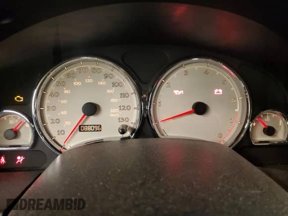 2005 Saturn VUE z VIN 5GZCZ63415S819940, wystawiony jako Copart lot #85085324 z przebiegiem 88 096 mil mil oraz Szkoda całkowita • Salvage title. Historia ofert i sprzedaży dostępna na DreamBid. Obrazek 9.