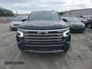 ✅ 2025 Chevrolet Silverado 1500 • VIN: 2GCPAFED6S1116613 • Lot: 57714485. Wystawiony na Copart z przebiegiem 1 234 mil. Bezpłatny archiwum sprzedaży aukcyjnych z USA i szczegółowy raport historii pojazdu na DreamBid. Zdjęcie 5.