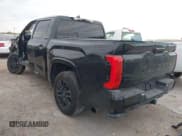 ✅ 2024 Toyota Tundra SR5 • VIN: 5TFLA5DB6RX170838 • Lot: 41368501. Wystawiony na IAAI z przebiegiem 21 918 mil. Bezpłatny archiwum sprzedaży aukcyjnych z USA i szczegółowy raport historii pojazdu na DreamBid. Zdjęcie 3.