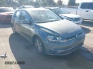 ✅ 2019 Volkswagen Golf S • VIN: 3VWG57AU7KM020916 • Lot: 43420464. Wystawiony na IAAI z przebiegiem 94 452 mil. Bezpłatny archiwum sprzedaży aukcyjnych z USA i szczegółowy raport historii pojazdu na DreamBid. Zdjęcie 1.