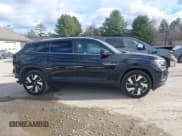 ✅ 2025 Volkswagen Atlas SE • VIN: 1V2HE2CA1SC228030 • Lot: 43715964. Listed on IAAI with 11,326 mi. Free auction sales archive from the USA and detailed vehicle history report at DreamBid. Image 14.