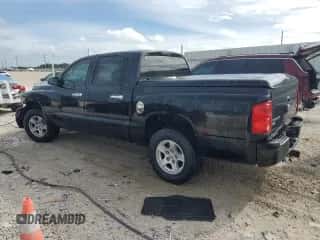 2006 Dodge Dakota SLT с VIN 1D7HE48NX6S539725, выставлен на аукционе Copart как лот 72947004 с пробегом 199 562 миль миль и Списание • Salvage title. История ставок и продаж доступна на DreamBid. Изображение 2.