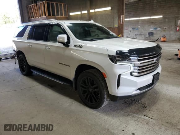 ✅ 2021 Chevrolet Suburban High Country • VIN: 1GNSKGKL6MR426724 • Lot: 74286054. Wystawiony na Copart z przebiegiem 36 428 mil. Bezpłatny archiwum sprzedaży aukcyjnych z USA i szczegółowy raport historii pojazdu na DreamBid. Zdjęcie 4.