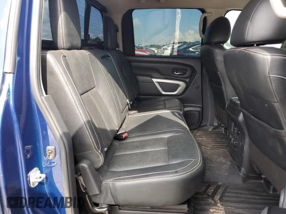 ✅ 2019 Nissan Titan S • VIN: 1N6AA1E59KN525668 • Лот: 69470235. Опубликован ранее на Copart с пробегом 68 641 миль. Бесплатный доступ к архиву аукционных продаж из США и подробный отчёт об истории автомобиля на DreamBid. Изображение 10.