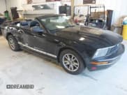 ✅ 2005 Ford Mustang Deluxe • VIN: 1ZVFT84N855165811 • Лот: 42208259. Опубликован ранее на IAAI с пробегом 128 799 миль. Бесплатный доступ к архиву аукционных продаж из США и подробный отчёт об истории автомобиля на DreamBid. Изображение 1.