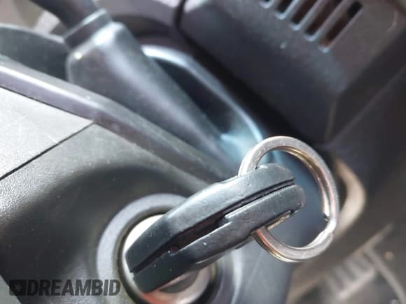 ✅ 2012 Ford F-150 XL • VIN: 1FTMF1CF2CFC32932 • Lot: 42265750. Wystawiony na IAAI z przebiegiem 198 381 mil. Bezpłatny archiwum sprzedaży aukcyjnych z USA i szczegółowy raport historii pojazdu na DreamBid. Zdjęcie 11.