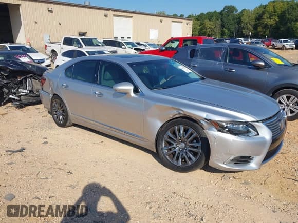 ✅ 2016 Lexus LS 460 • VIN: JTHBL5EF7G5141332 • Lot: 43207850. Listed on IAAI with 90,505 mi. Free auction sales archive from the USA and detailed vehicle history report at DreamBid. Image 1.