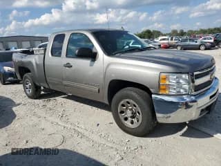 ✅ 2012 Chevrolet Silverado 1500 LS • VIN: 1GCRKREA1CZ200392 • Lot: 70241274. Listed on Copart with 124,131 mi. Free auction sales archive from the USA and detailed vehicle history report at DreamBid. Image 4.