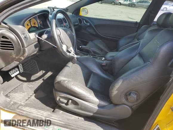 ✅ 2004 Pontiac GTO • VIN: 6G2VX12G64L296753 • Lot: 74538194. Wystawiony na Copart z przebiegiem 78 538 mil. Bezpłatny archiwum sprzedaży aukcyjnych z USA i szczegółowy raport historii pojazdu na DreamBid. Zdjęcie 7.