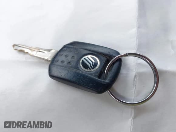 ✅ 2002 Mercury Mountaineer • VIN: 4M2ZU86W32ZJ21765 • Лот: 42209425. Опубликован ранее на IAAI с пробегом 135 090 миль. Бесплатный доступ к архиву аукционных продаж из США и подробный отчёт об истории автомобиля на DreamBid. Изображение 11.