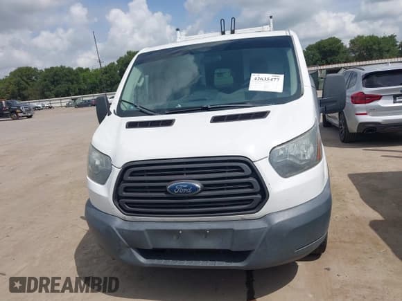 ✅ 2015 Ford Transit Cargo • VIN: 1FTYR2ZM2FKA86869 • Лот: 42635477. Опубликован ранее на IAAI с пробегом 14 695 миль. Бесплатный доступ к архиву аукционных продаж из США и подробный отчёт об истории автомобиля на DreamBid. Изображение 12.