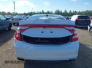 ✅ 2016 Hyundai Azera Limited • VIN: KMHFH4JG8GA529735 • Lot: 43231503. Wystawiony na IAAI z przebiegiem 8 077 mil. Bezpłatny archiwum sprzedaży aukcyjnych z USA i szczegółowy raport historii pojazdu na DreamBid. Zdjęcie 16.