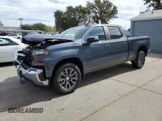 ✅ 2020 Chevrolet Silverado 1500 LT • VIN: 3GCUYDED8LG114602 • Lot: 75724464. Wystawiony na Copart z przebiegiem Nie podano. Bezpłatny archiwum sprzedaży aukcyjnych z USA i szczegółowy raport historii pojazdu na DreamBid. Zdjęcie 1.