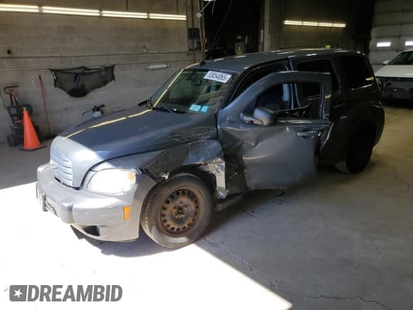✅ 2008 Chevrolet HHR LS • VIN: 3GNDA13D18S635341 • Lot: 53054065. Listed on Copart with 96,478 mi. Free auction sales archive from the USA and detailed vehicle history report at DreamBid. Image 1.