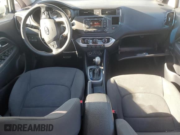 ✅ 2013 Kia Rio EX • VIN: KNADN4A34D6315886 • Лот: 90361365. Опубликован ранее на Copart с пробегом 118 623 миль. Бесплатный доступ к архиву аукционных продаж из США и подробный отчёт об истории автомобиля на DreamBid. Изображение 8.