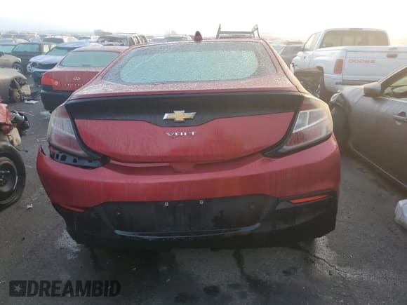 ✅ 2018 Chevrolet Volt LT • VIN: 1G1RC6S58JU113093 • Lot: 81306383. Wystawiony na Copart z przebiegiem 106 290 mil. Bezpłatny archiwum sprzedaży aukcyjnych z USA i szczegółowy raport historii pojazdu na DreamBid. Zdjęcie 6.