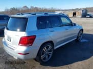 ✅ 2013 Mercedes-Benz GLK 350 • VIN: WDCGG8JB7DF987606 • Лот: 43801357. Опубликован ранее на IAAI с пробегом 195 822 миль. Бесплатный доступ к архиву аукционных продаж из США и подробный отчёт об истории автомобиля на DreamBid. Изображение 4.