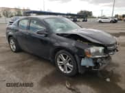 ✅ 2014 Dodge Avenger SE • VIN: 1C3CDZABXEN193679 • Лот: 63905424. Опубликован ранее на Copart с пробегом 81 798 миль. Бесплатный доступ к архиву аукционных продаж из США и подробный отчёт об истории автомобиля на DreamBid. Изображение 4.